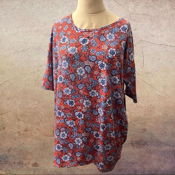 LuLaRoe 4 NWT Tops - Picture 4 of 11